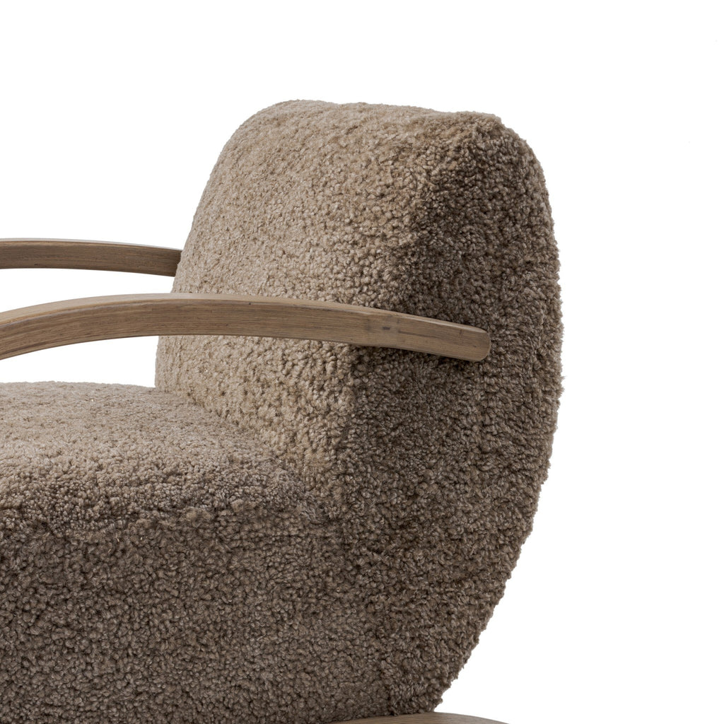 Chaise Harlyn