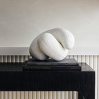 Sculptures Kanzi d'Arteriors, lot de 2