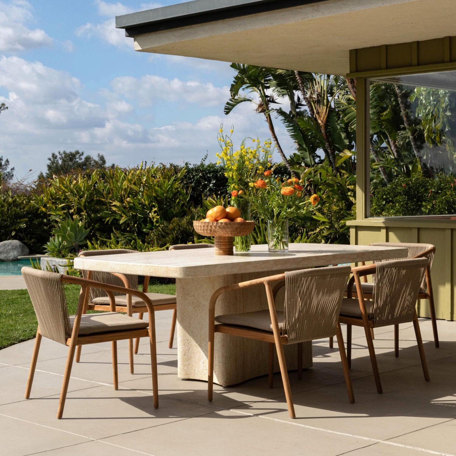 Chaise de salle à manger d'extérieur en cèdre